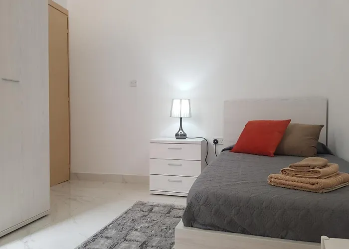 Apartamento Ac1- Prime Location 3 Bedroom Apt In St.julian's *