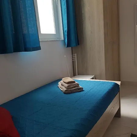 Ac1- Prime Location 3 Bedroom Apt In St.julian's San Ġiljan